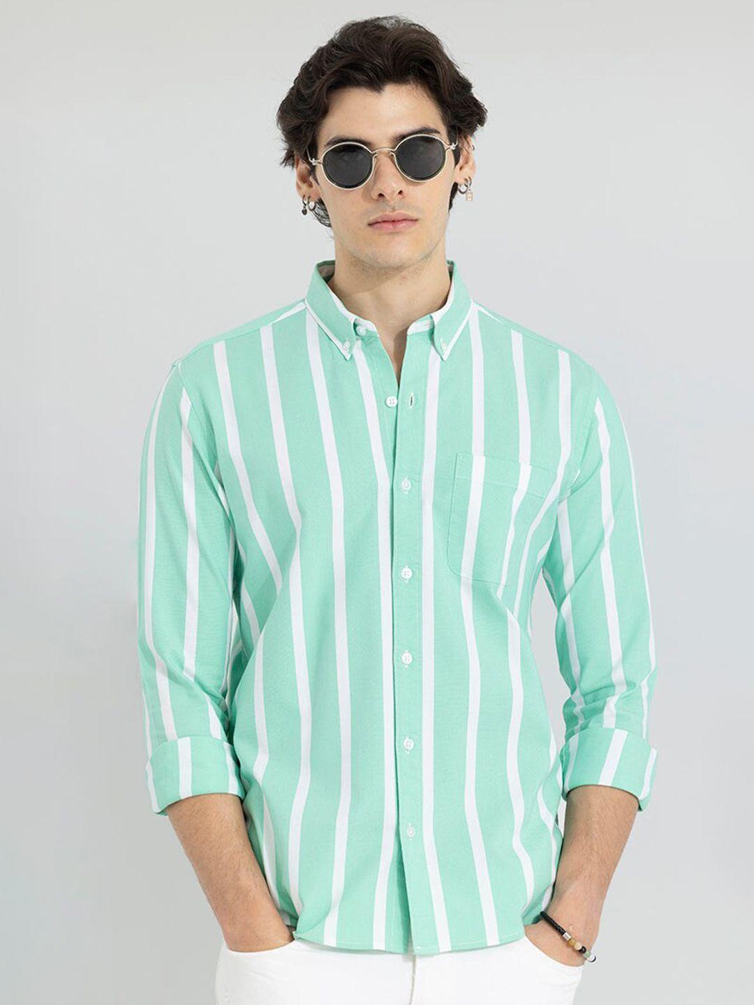 snitch green classic striped printed slim fit pure cotton casual shirt