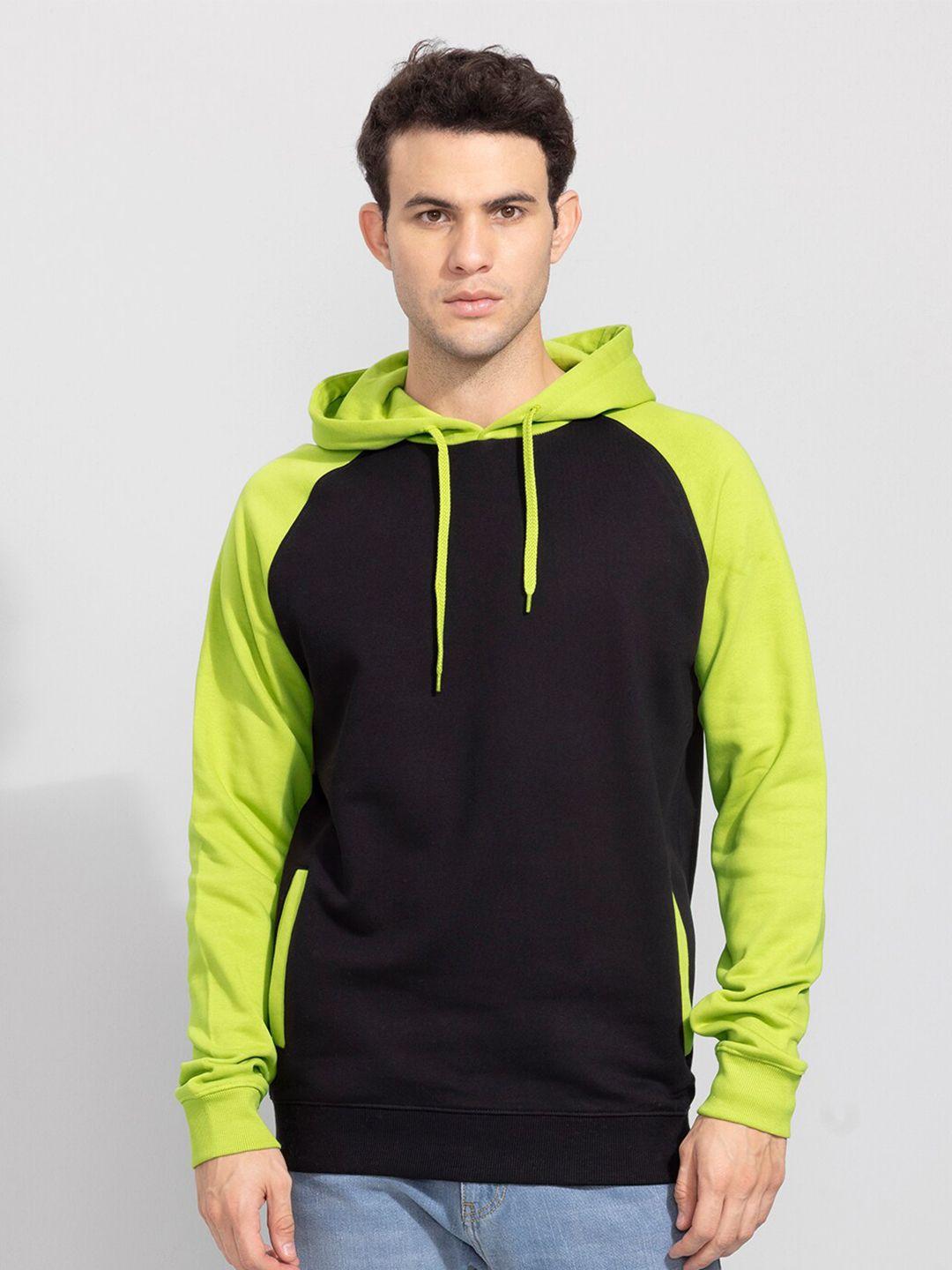 snitch men black colourblocked hooded sweatshirt