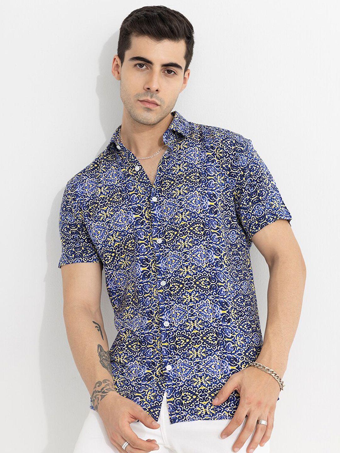 snitch men blue slim fit floral printed casual shirt