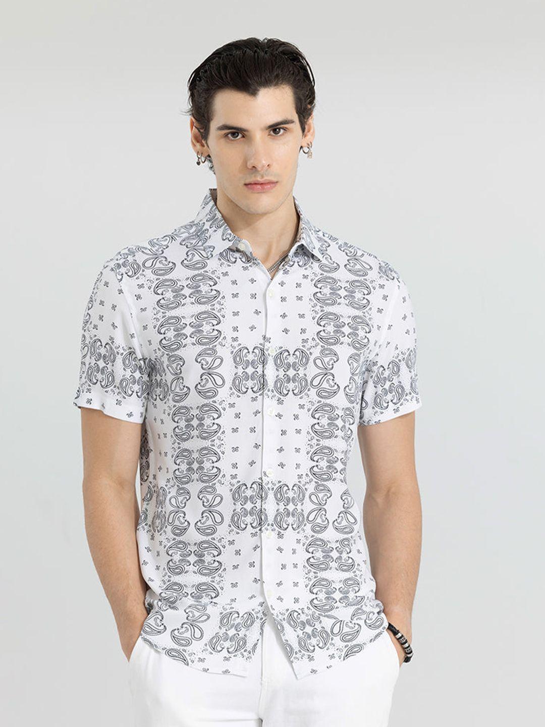 snitch men white classic opaque printed casual shirt