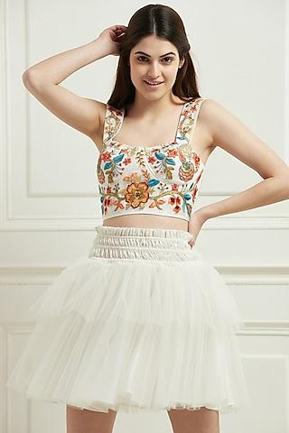 snow white embroidered top