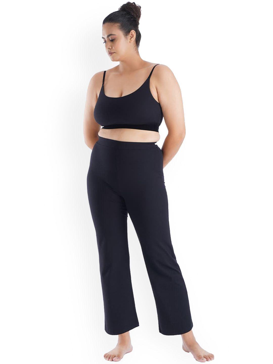 so what women mid-rise straight-fit flared track pants