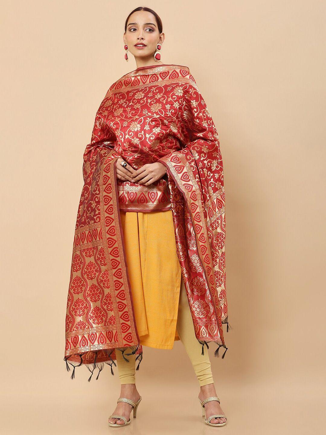 soch maroon & cream-coloured woven design dupatta with zari