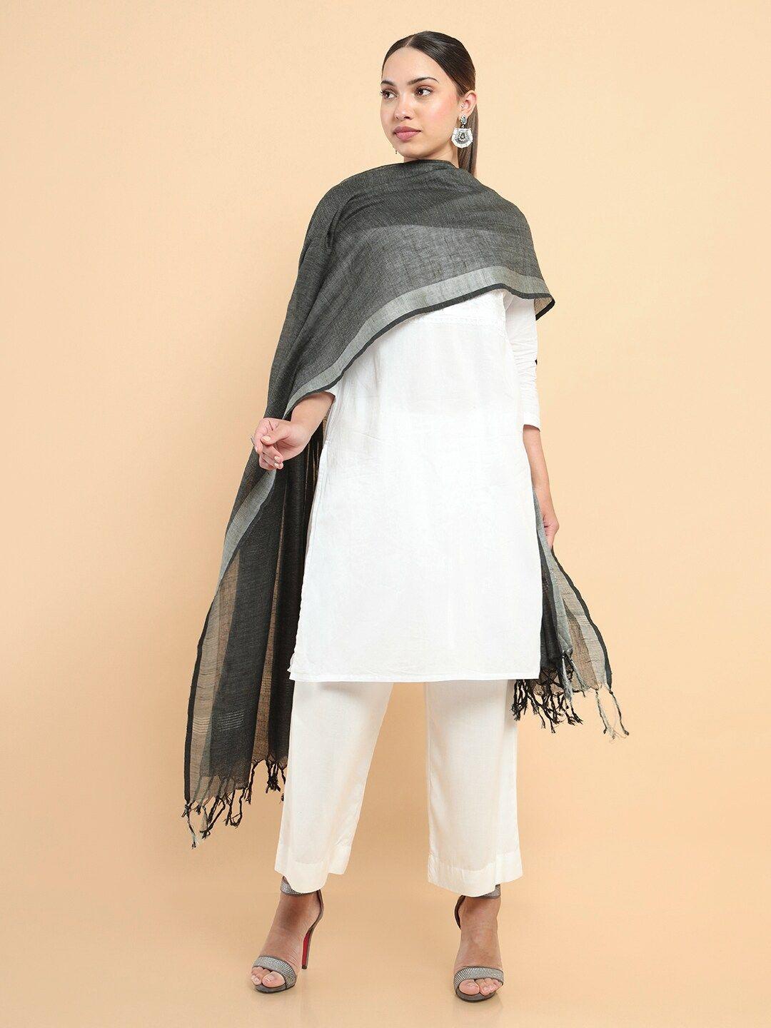 soch black solid tasselled dupatta