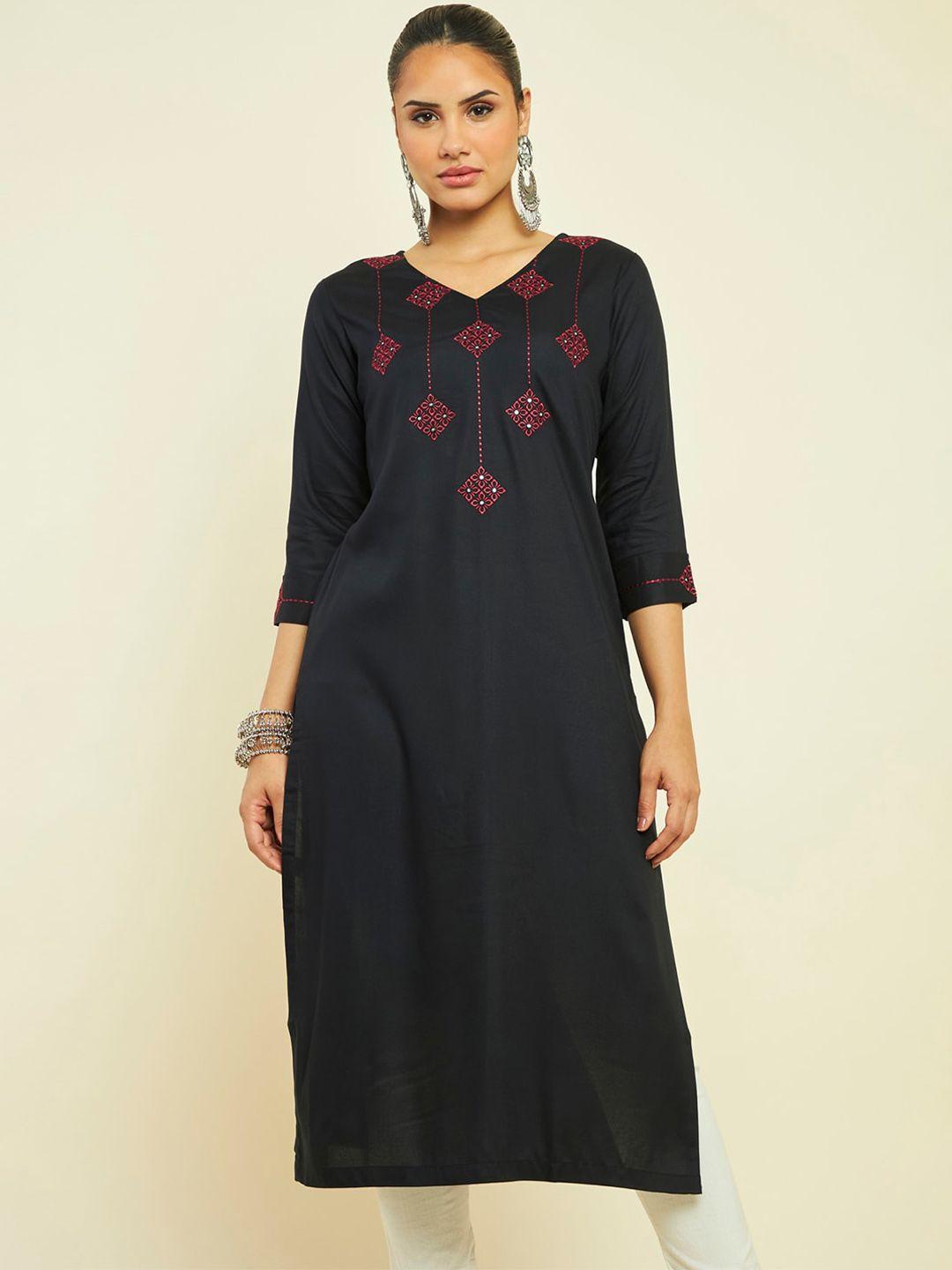 soch geometric yoke design v neck thread work kurta