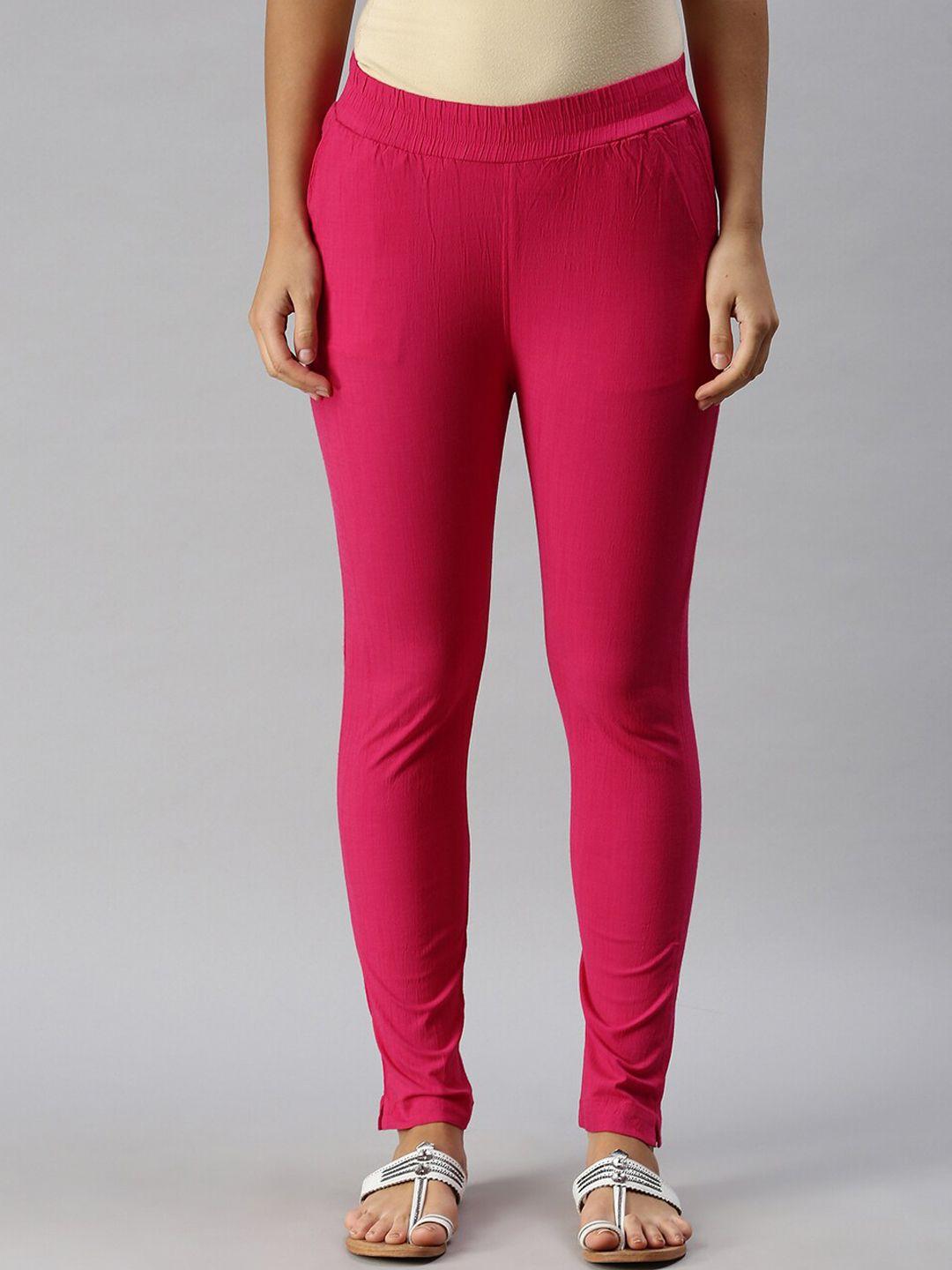 soch women fuchsia tapered fit solid regular trousers