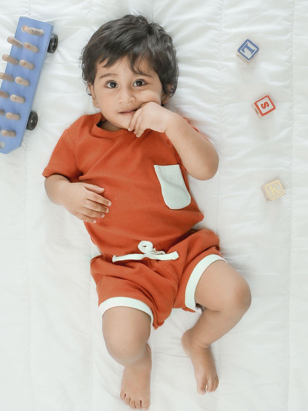 softsens kids rust t-shirt with shorts