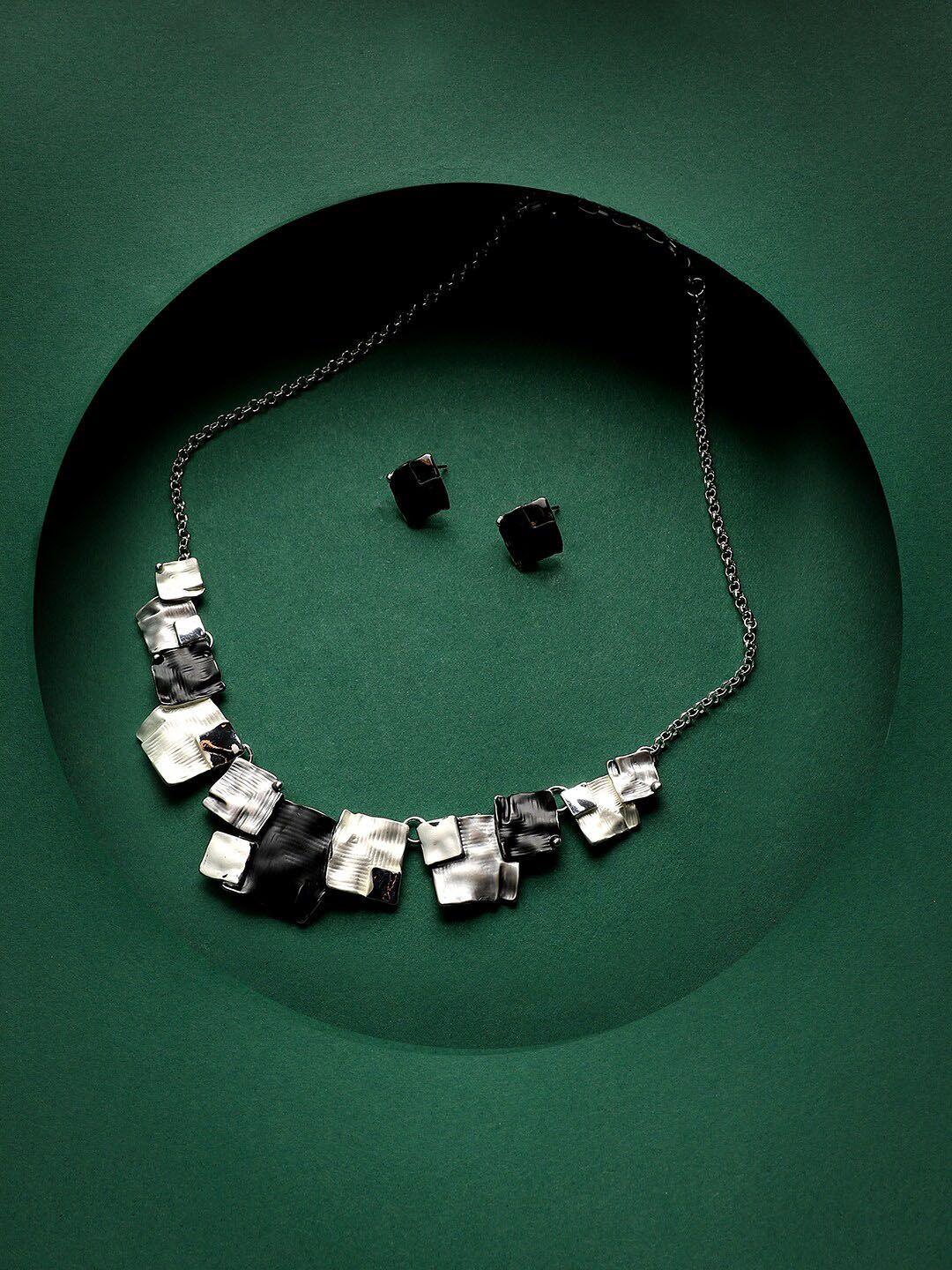 sohi silver-plated textured square jewellery set