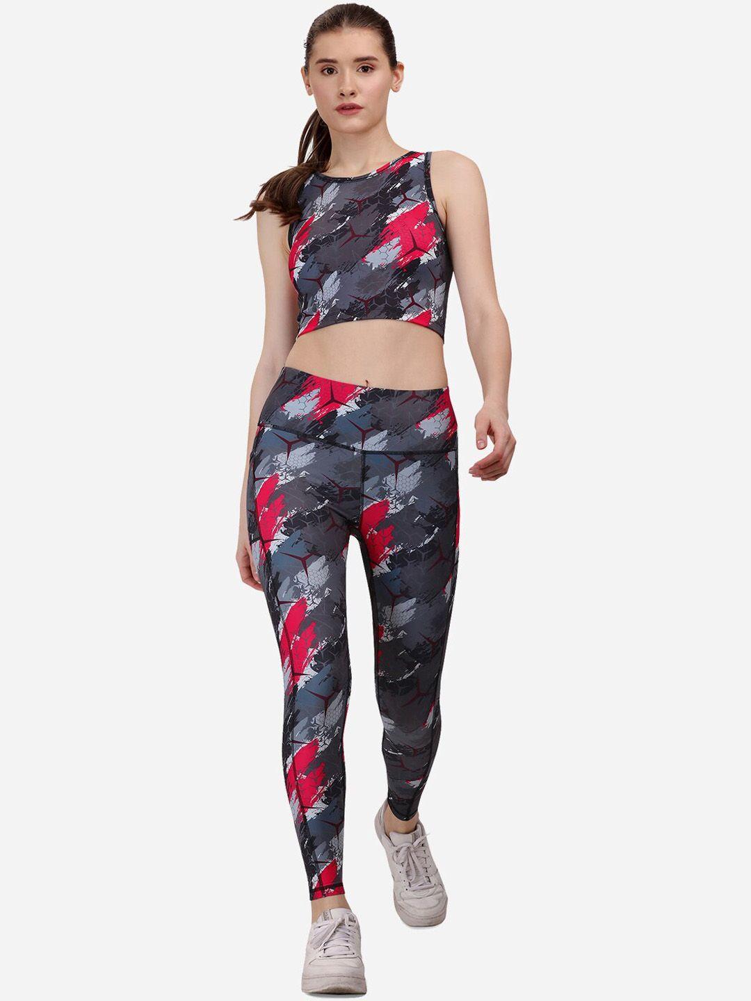 soie abstract printed activewear sports crop top & tights