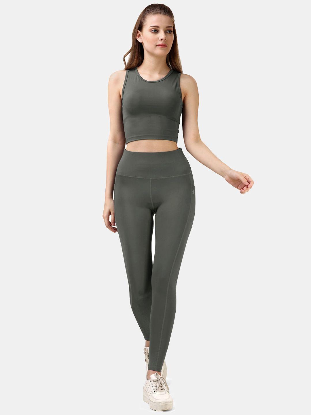 soie round neck moisture-wicking crop top with tights tracksuit