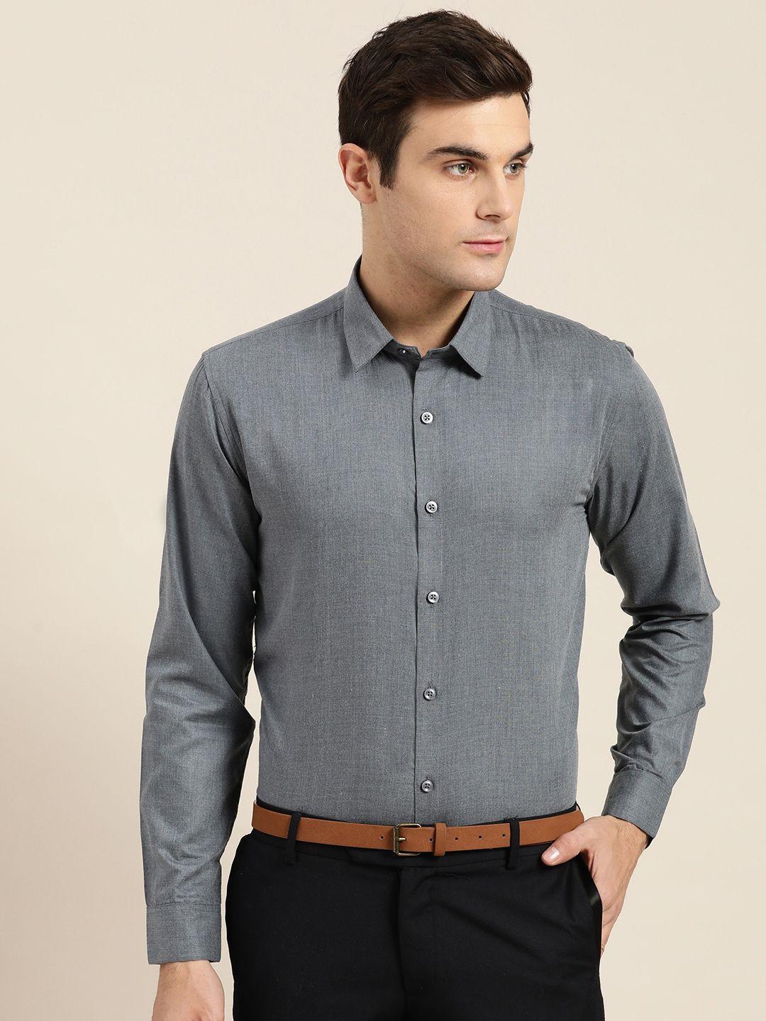 sojanya-men-charcoal-grey-classic-regular-fit-solid-formal-shirt