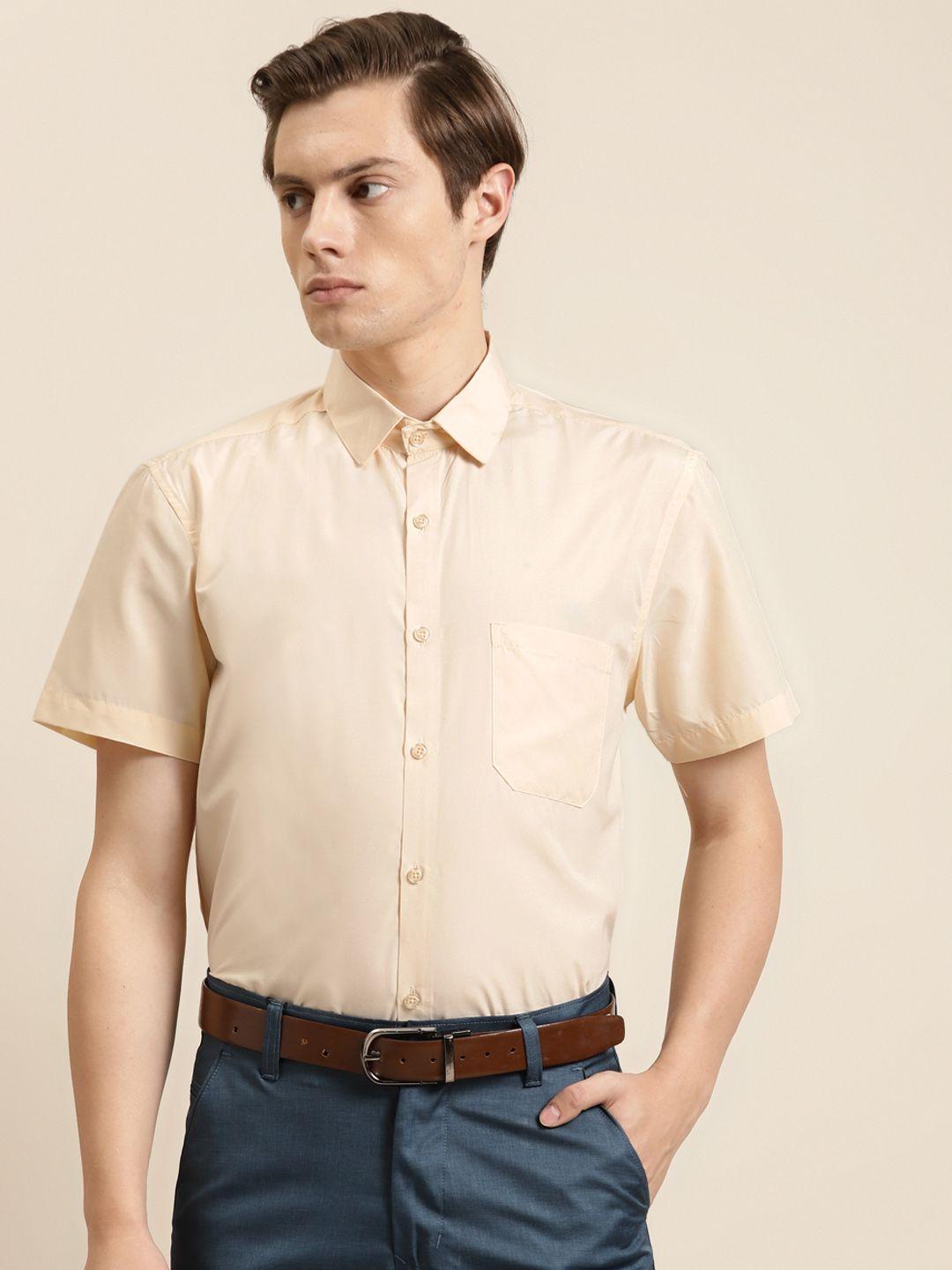 sojanya men cream-coloured solid classic regular fit cotton formal shirt