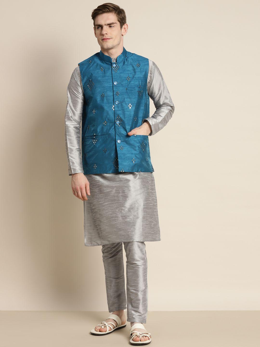 sojanya men solid kurta with churidar & mirror work jacket