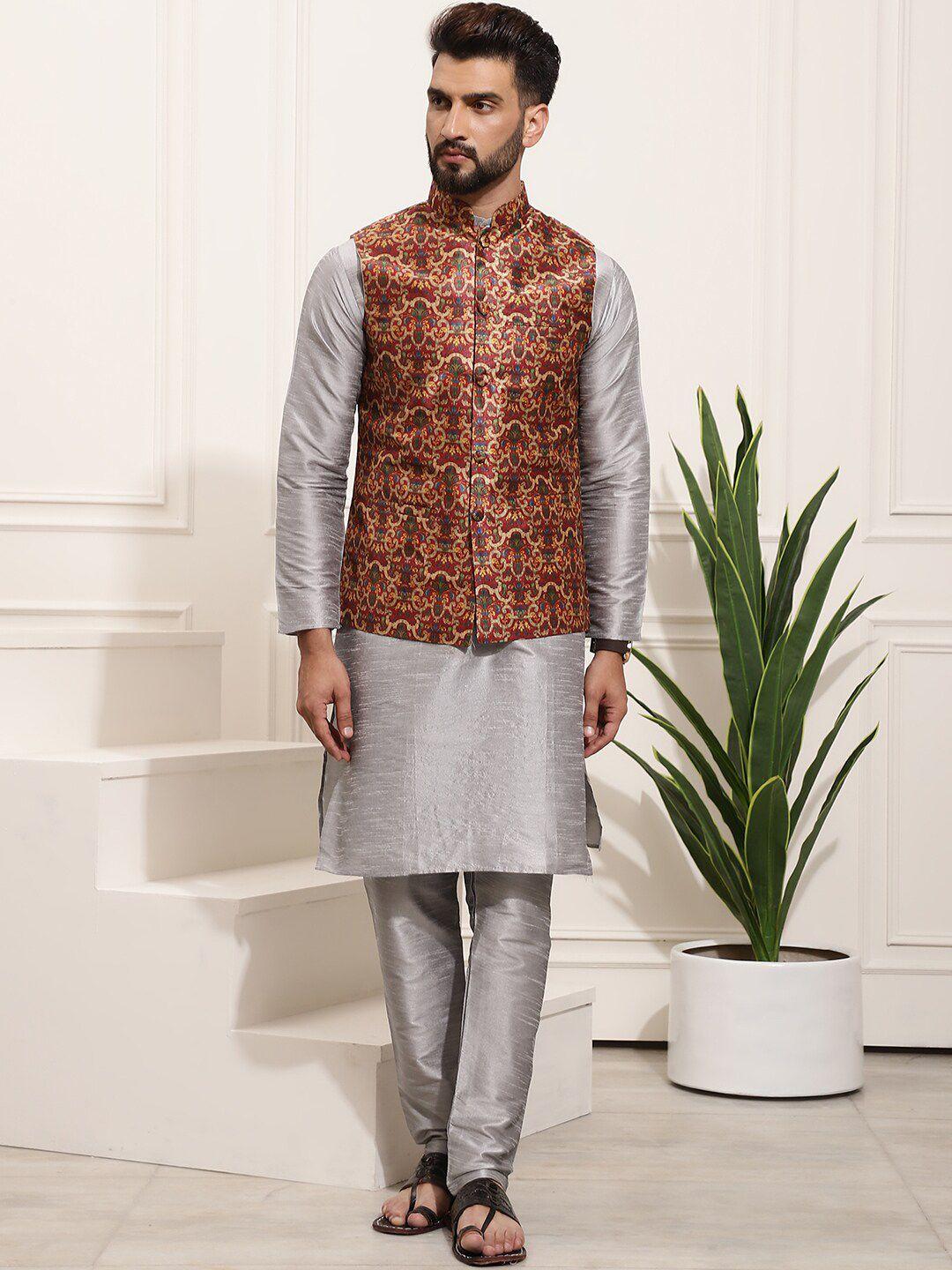 sojanya band collar kurta with churidar & printed nehru jacket