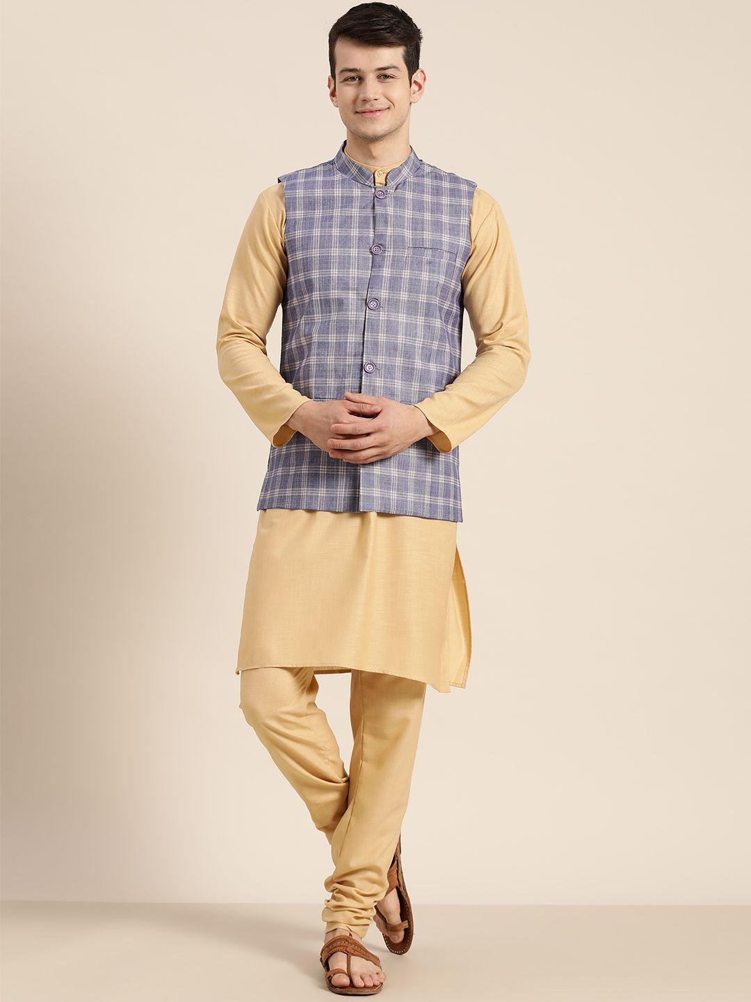 sojanya men beige & blue solid kurta with churidar with nehru jacket