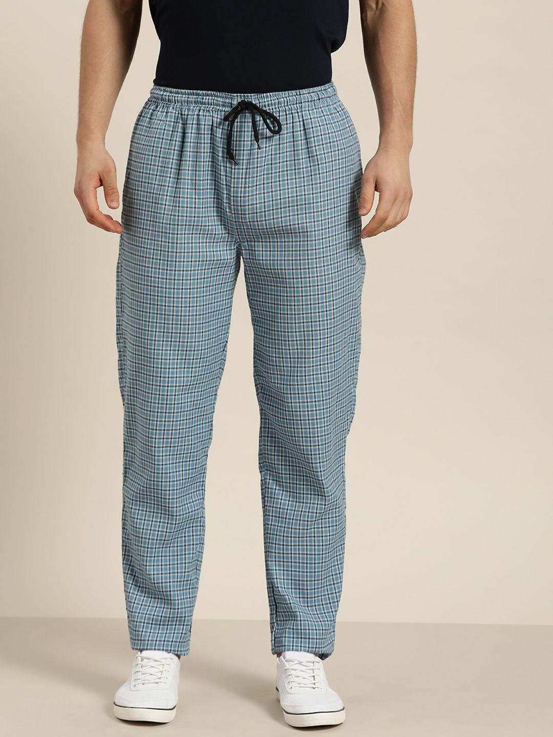sojanya men blue & white checked pure cotton straight fit track pant