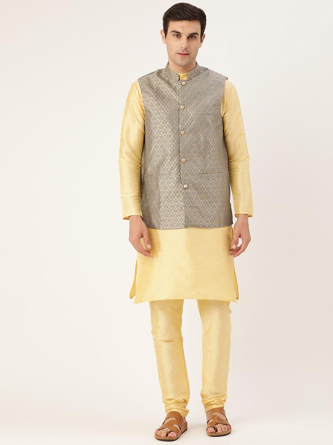 sojanya men golden & grey solid kurta with churidar & nehru jacket