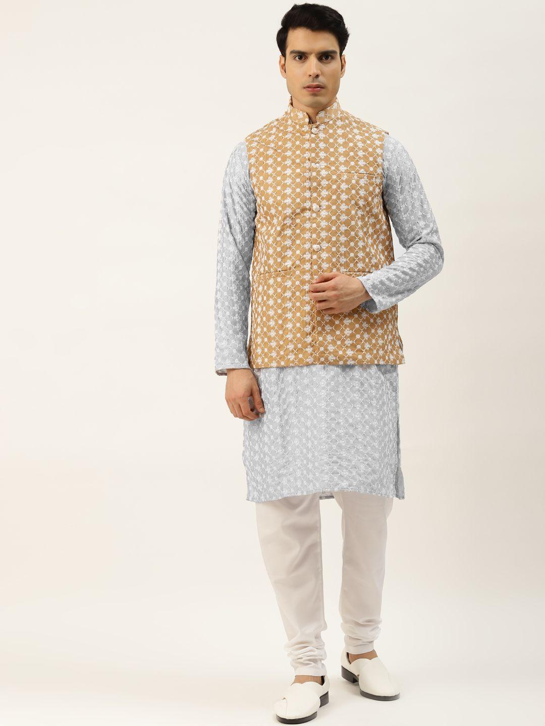 sojanya men grey chikankari embroidered kurta with churidar & nehru jacket