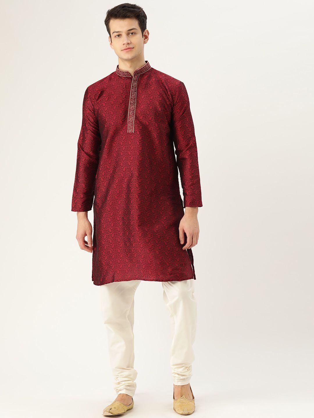 sojanya men maroon & off-white paisley patterned kurta with churidar