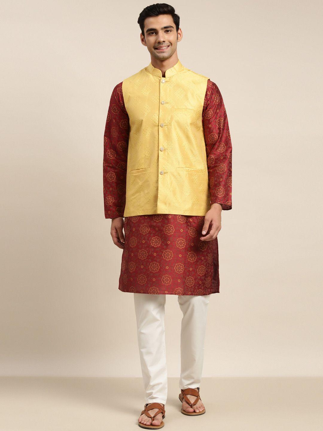 sojanya men maroon floral printed kurta with churidar & nehru jacket