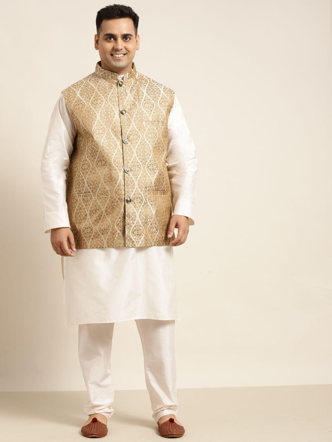 sojanya plus men plus size off white solid kurta & churidar comes with a nehru jacket