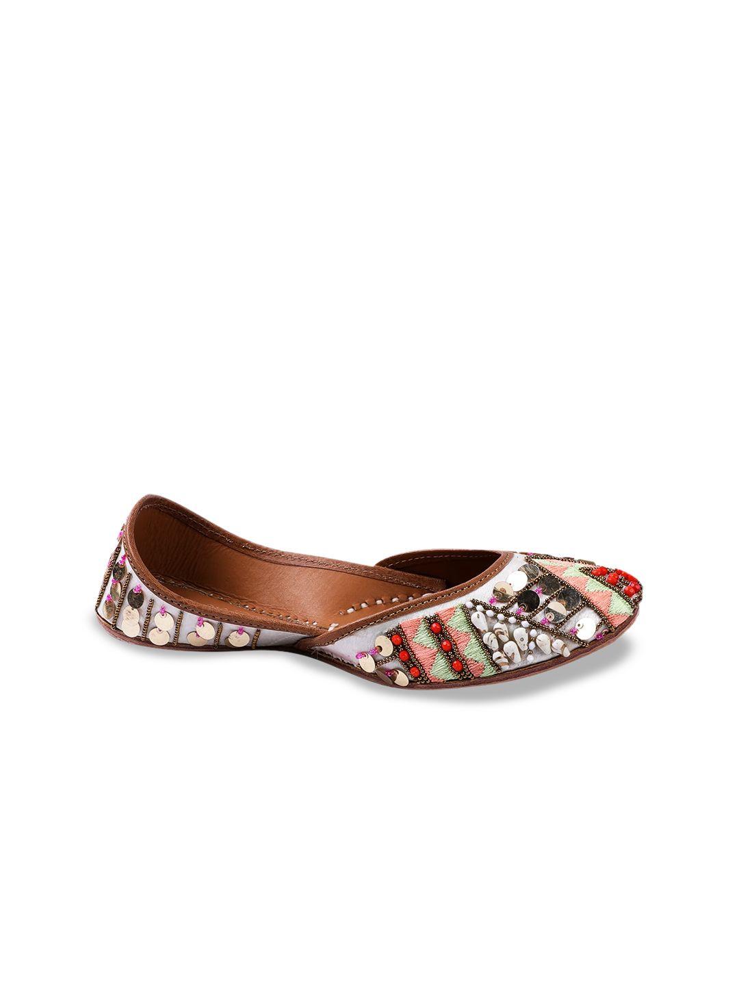 sole saga embellished leather mojaris