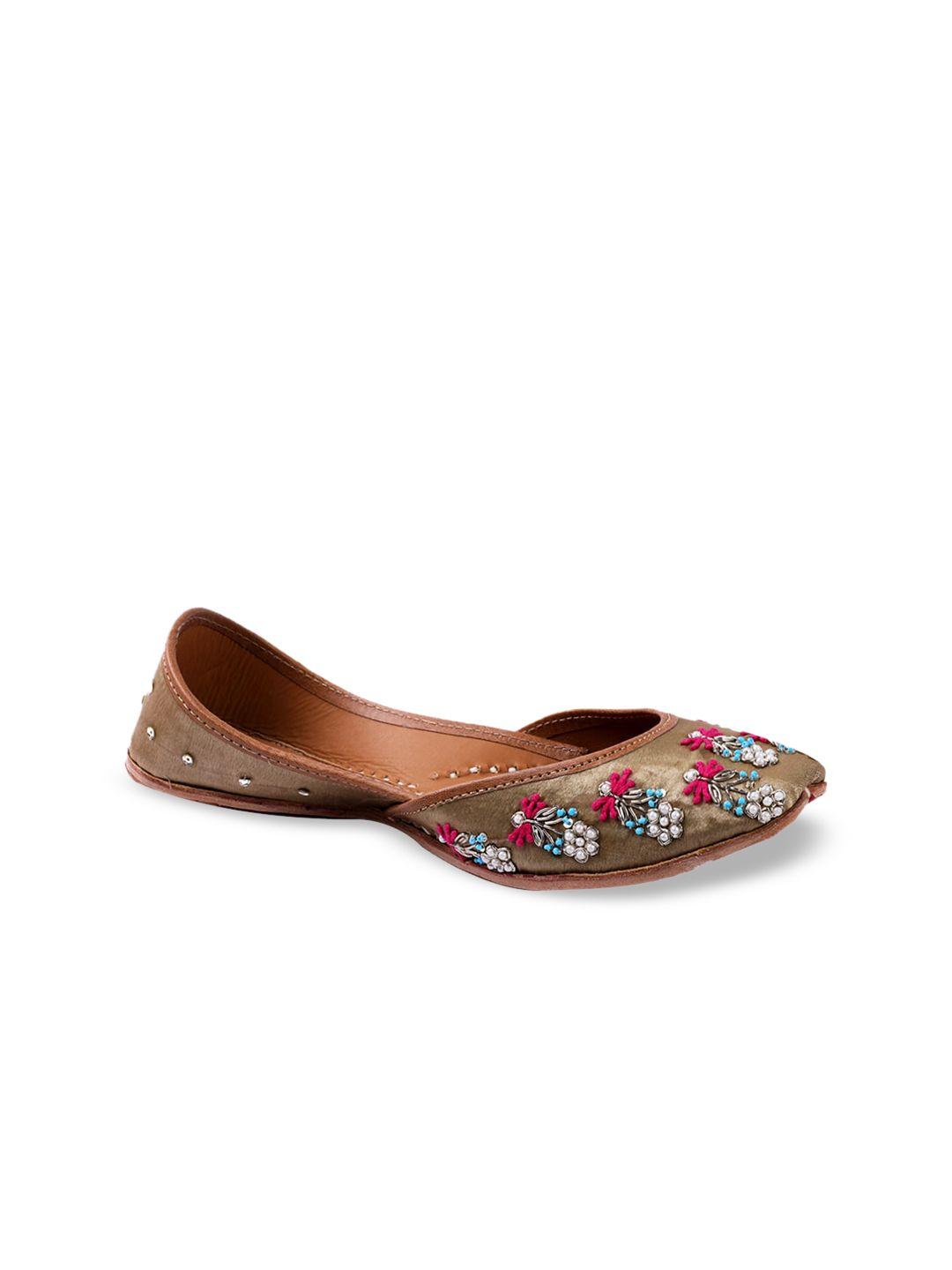 sole saga ethnic embellished square toe leather mojaris