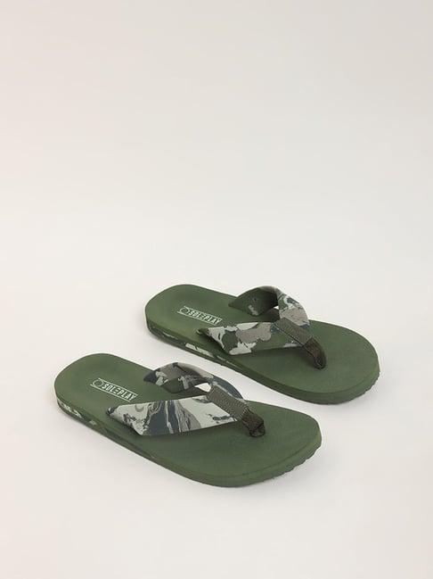 soleplay by westside green camo print flip-flop