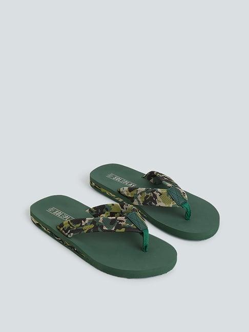 soleplay by westside olive camouflage-print flip-flops