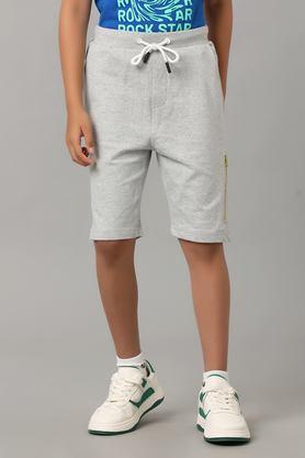 solid cotton regular fit boys shorts - grey