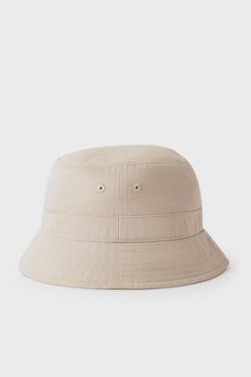 solid cotton regular fit men's cap - natural