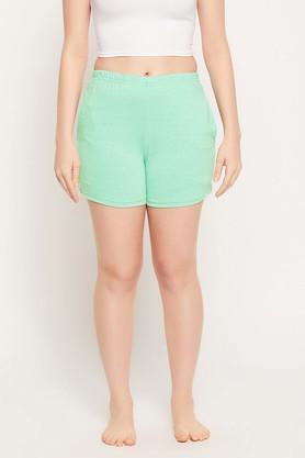 solid cotton regular fit women's shorts - green
