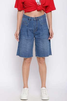 solid-denim-regular-fit-women's-shorts---blue