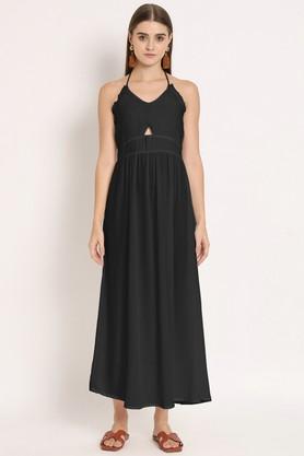 solid georgette v-neck women's maxi dress - black