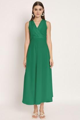 solid georgette v-neck women's maxi dress - green