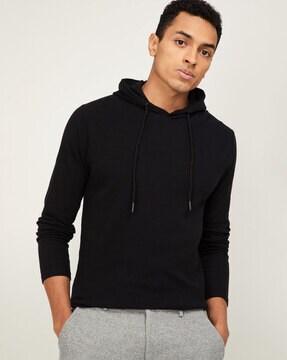 solid hooded t-shirt