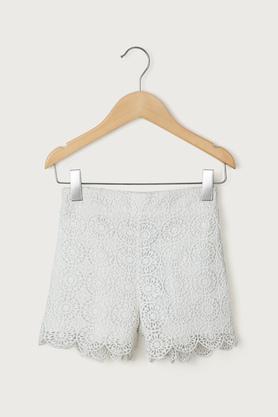 solid lace regular fit girls shorts - white