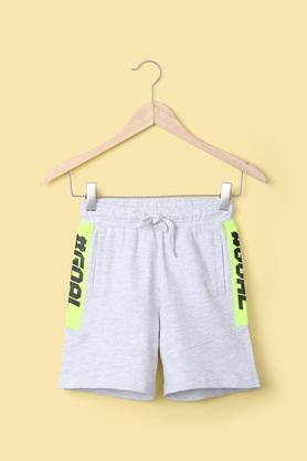 solid poly cotton regular fit boy's shorts - ecru