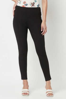 solid slim fit blended women's casual wear trouser - black