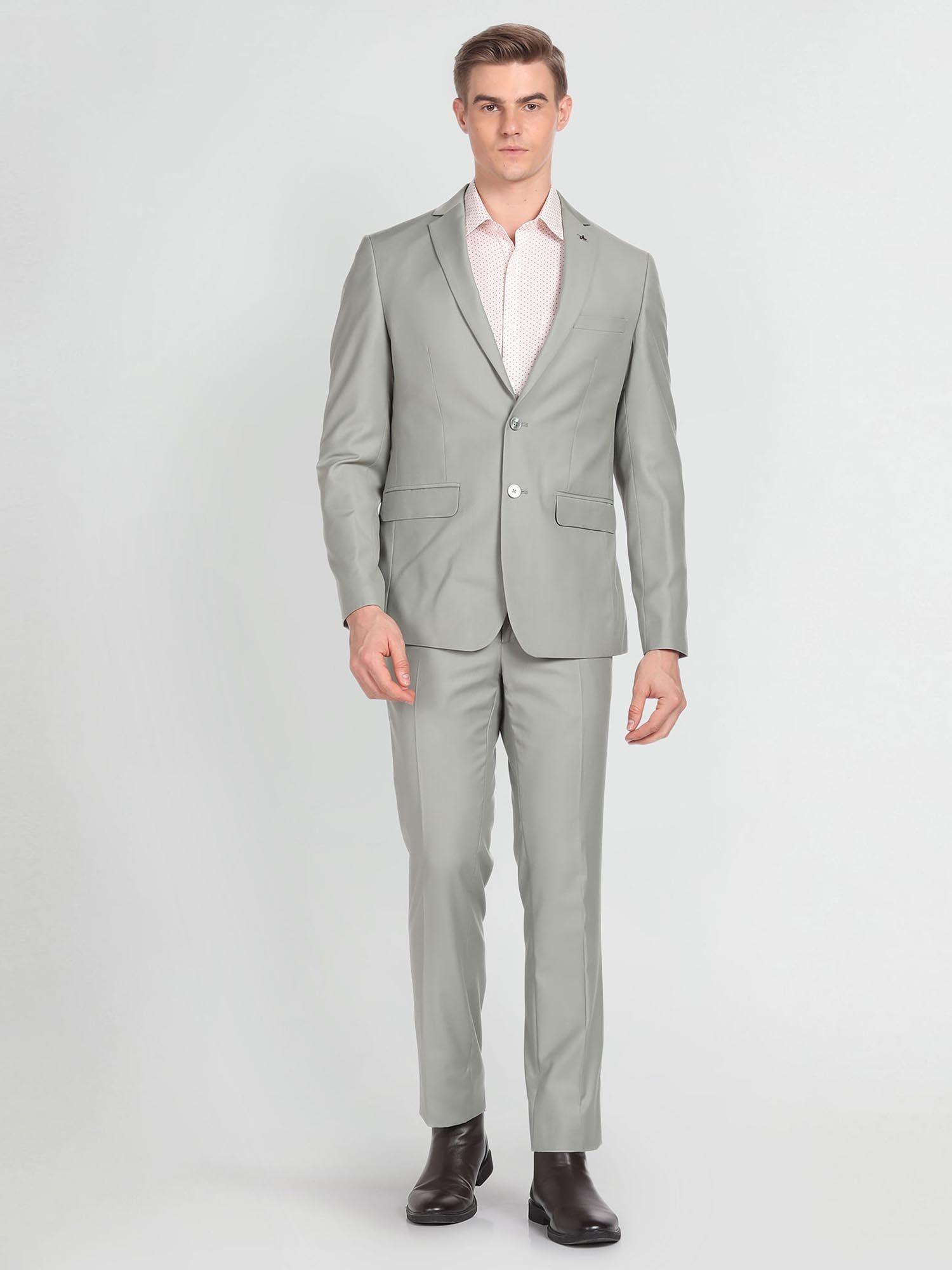 solid two piece suit (set of 2)