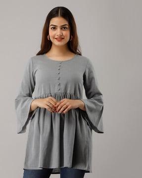 solid  regular relaxed fit top