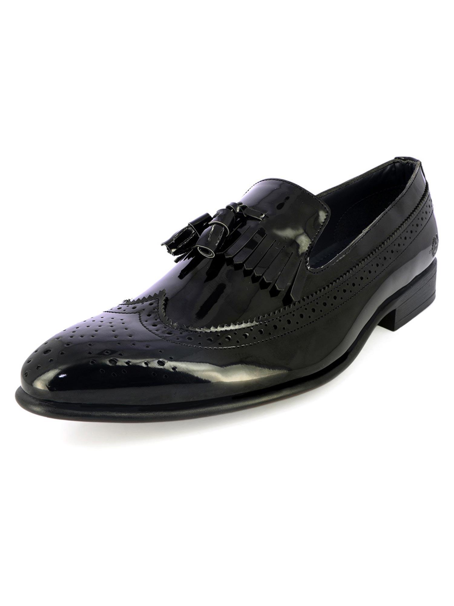 solid black tasselled formal shoes