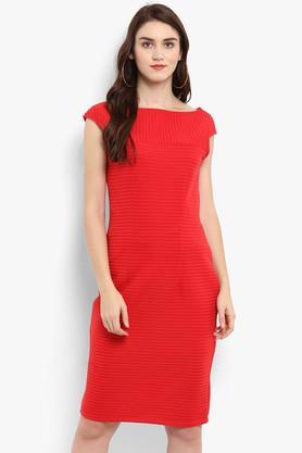 solid boat neck polyester women's knee length dress - red