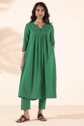 solid calf length cotton woven women's kurta set - green