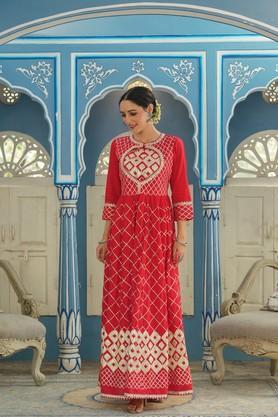 solid cambric round neck women's ethnic dress - red