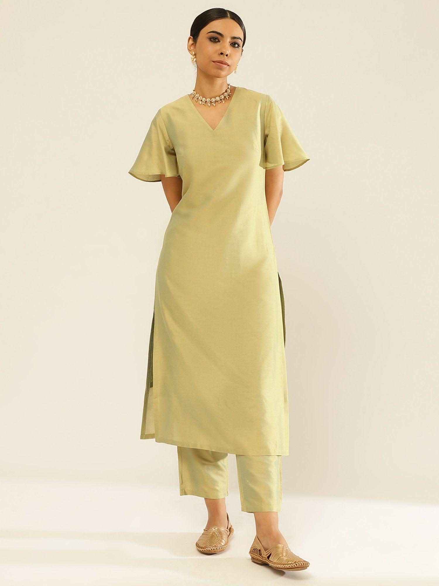 solid color straight kurta paired with straight pants green (set of 2)