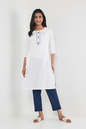 solid cotton blend round neck women's casual wear kurta - white