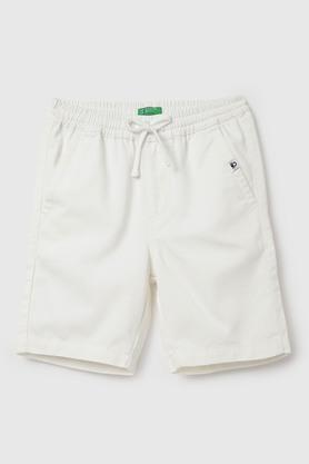 solid cotton regular fit boys shorts - white