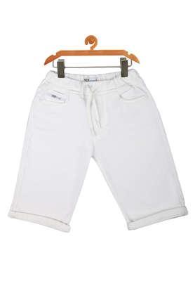 solid cotton regular fit boys shorts - white