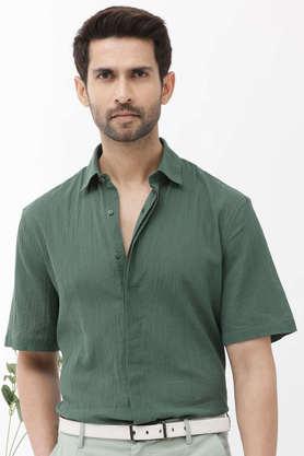 solid cotton slim fit men's casual wear shirt - green